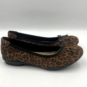 Clarks leopard flat shoes